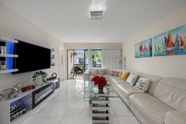 3220 Frederick Boulevard 49u, Delray Beach, FL 33483