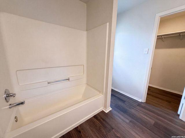 15426 CANTEEN CREEK DR, San Antonio, TX 78247