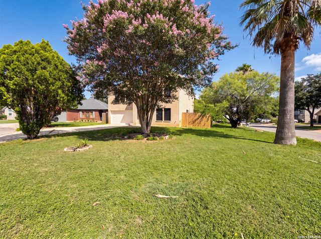 15426 CANTEEN CREEK DR, San Antonio, TX 78247