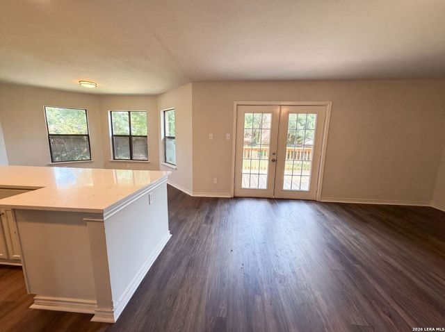 15426 CANTEEN CREEK DR, San Antonio, TX 78247
