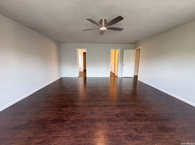 15426 CANTEEN CREEK DR, San Antonio, TX 78247