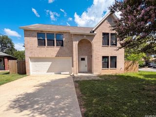 15426 CANTEEN CREEK DR, San Antonio, TX 78247