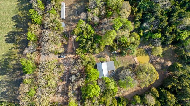 394 County Road 32900, Paris, TX 75460