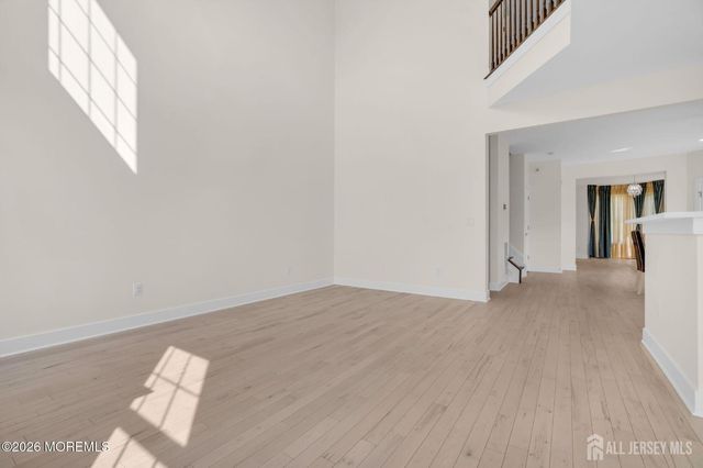17 Kitchen Avenue, Old Bridge, NJ 08857