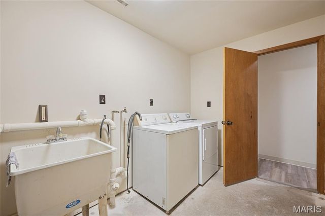 8580 Buxton Acres Road, Dittmer, MO 63023