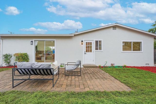 43252 Lindenwood Street, Fremont, CA 94538