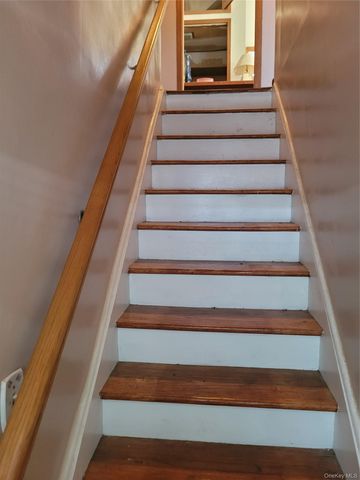41 Nassau Boulevard, West Hempstead, NY 11552