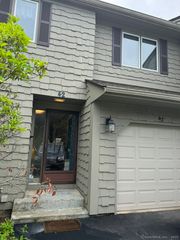 42 Uplands Way 42, Glastonbury, CT 06033