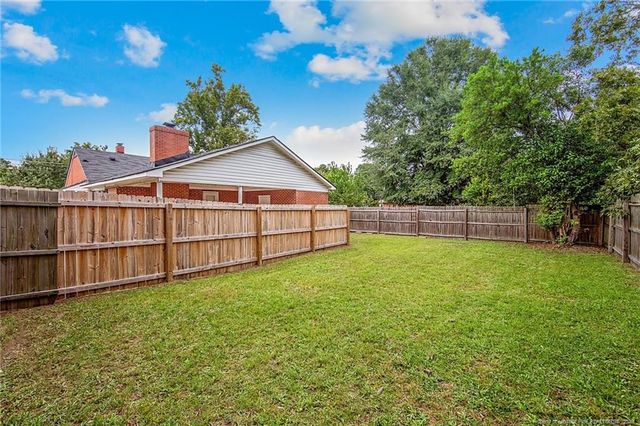 1203 Turnpike Road, Fayetteville, NC 28305