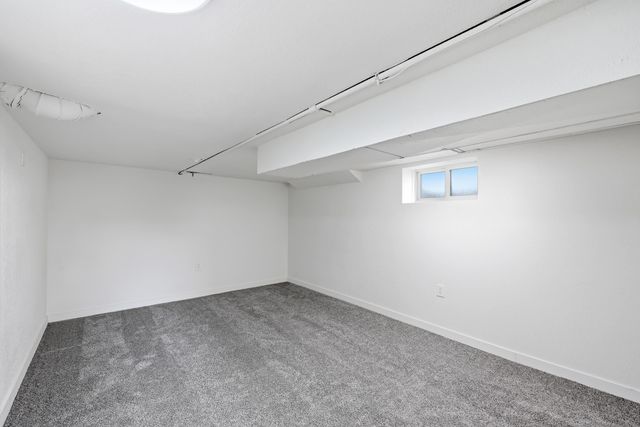 5028 N Wall St, Spokane, WA 99205