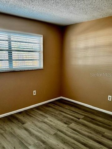 3073 PINE TREE AVENUE, Largo, FL 33771