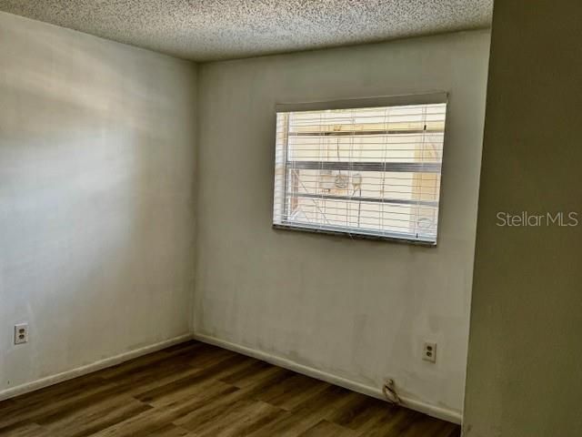 3073 PINE TREE AVENUE, Largo, FL 33771