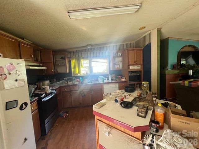 366 Shires Road, Ellenboro, NC 28040