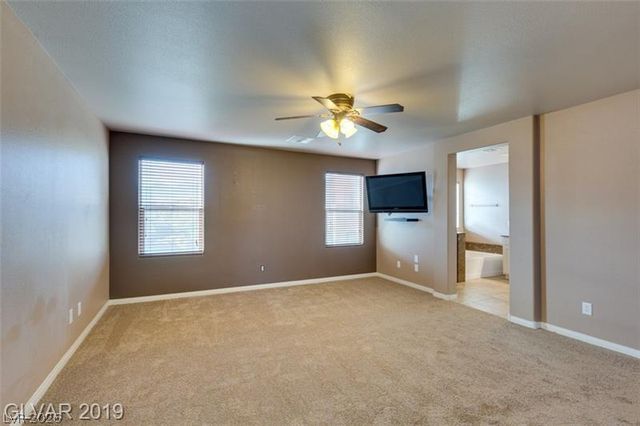 1077 Hickory Park Street, Las Vegas, NV 89138