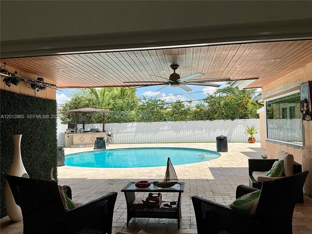 11251 SW 181st St, Miami, FL 33157