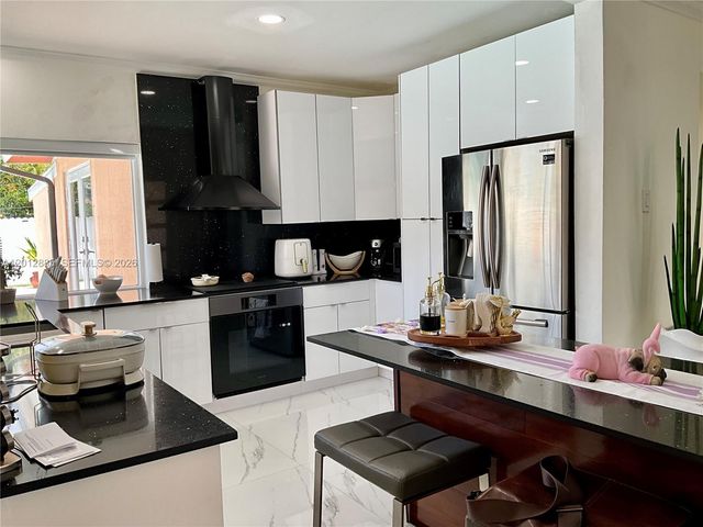 11251 SW 181st St, Miami, FL 33157