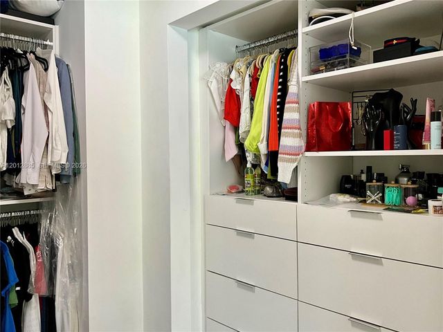 11251 SW 181st St, Miami, FL 33157