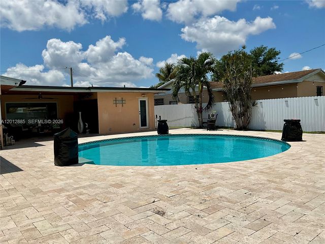 11251 SW 181st St, Miami, FL 33157