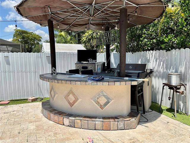 11251 SW 181st St, Miami, FL 33157