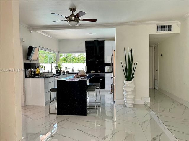 11251 SW 181st St, Miami, FL 33157
