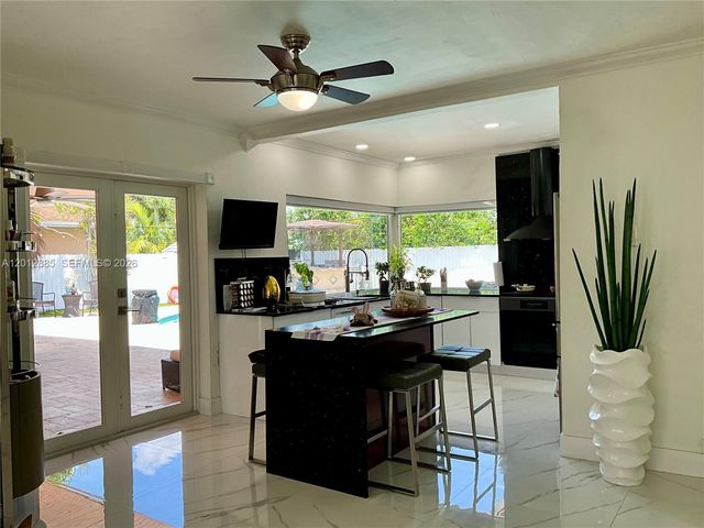 11251 SW 181st St, Miami, FL 33157