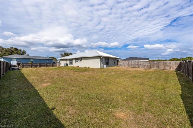 3004 W Briarwood CIR, Labelle, FL 33935