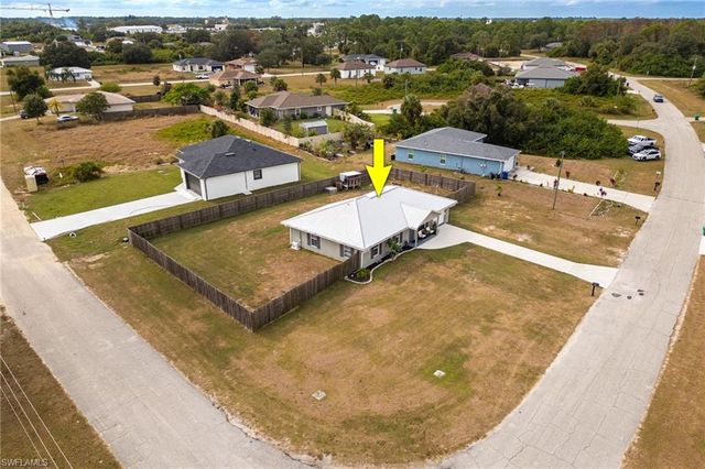 3004 W Briarwood CIR, Labelle, FL 33935