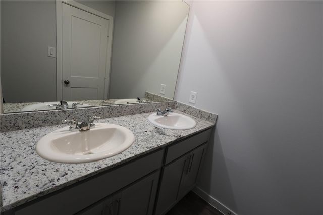 7807 Alset Drive, Magnolia, TX 77354
