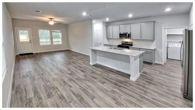 7807 Alset Drive, Magnolia, TX 77354