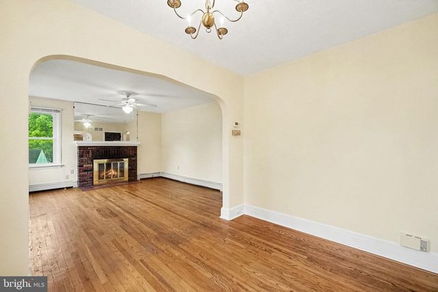 401 WOOD ST, Harrisburg, PA 17109