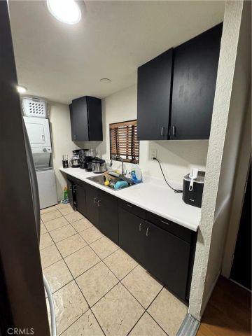 17225 Valley 10, Fontana, CA 92335