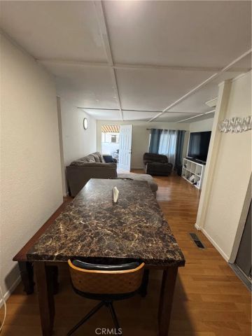 17225 Valley 10, Fontana, CA 92335