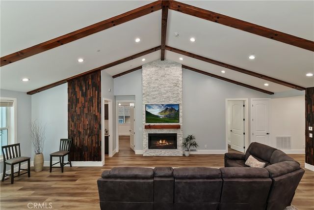 610 Blue Jay, Big Bear Lake, CA 92315