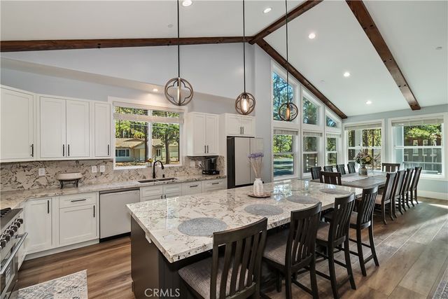 610 Blue Jay, Big Bear Lake, CA 92315
