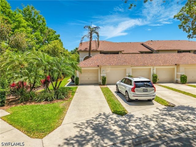 14261 Hickory Links CT 1211, Fort Myers, FL 33912