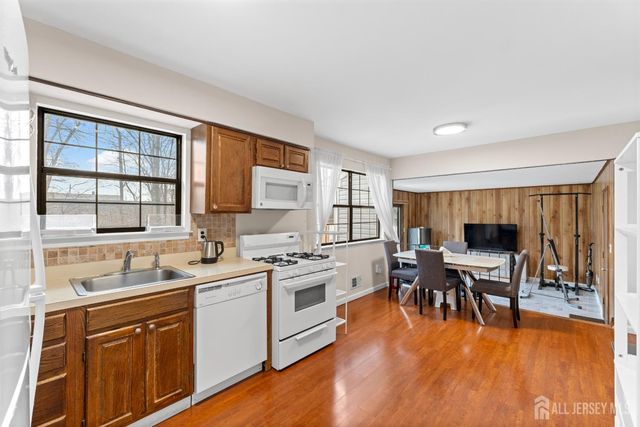 52 Westside Avenue, Avenel, NJ 07001