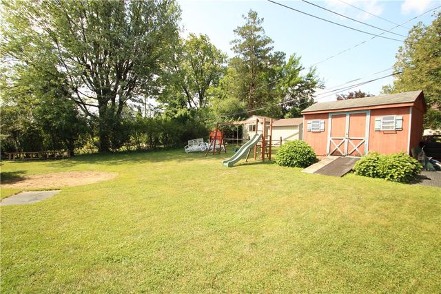 222 North Scenic Street, South Whitehall Twp, PA 18104
