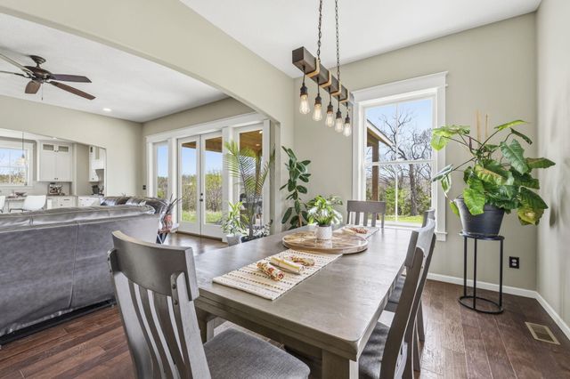 2665 W Old Limey Road, Brookline, MO 65619