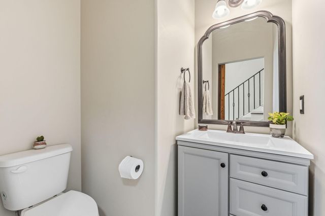 2665 W Old Limey Road, Brookline, MO 65619