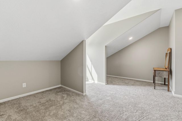 2665 W Old Limey Road, Brookline, MO 65619