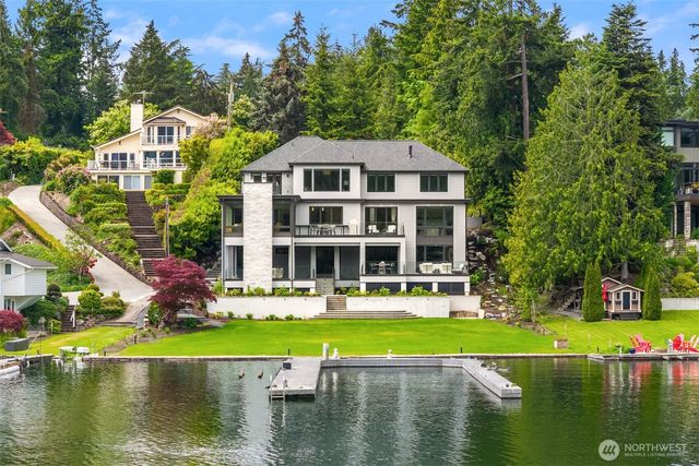 3234 78th Place NE, Medina, WA 98039