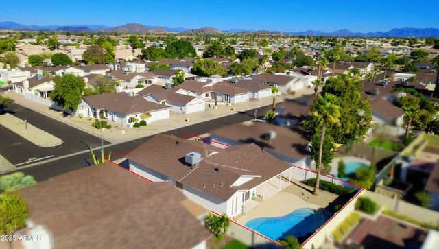 425 W KINGS Avenue, Phoenix, AZ 85023