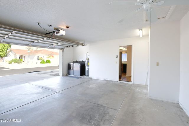 425 W KINGS Avenue, Phoenix, AZ 85023