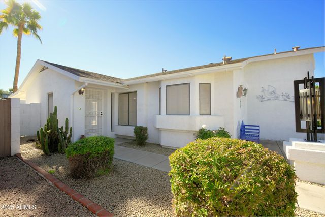 425 W KINGS Avenue, Phoenix, AZ 85023