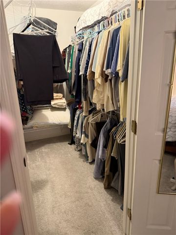 650 East Greenwich Avenue 207, West Warwick, RI 02893