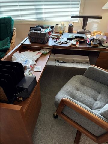 650 East Greenwich Avenue 207, West Warwick, RI 02893