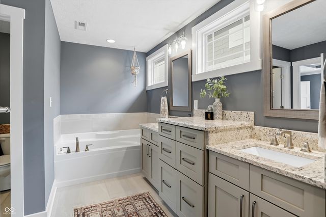 7615 Beekman Terrace, Zionsville, IN 46077