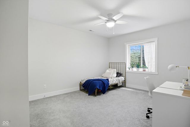 7615 Beekman Terrace, Zionsville, IN 46077