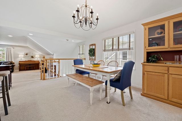 7 Evergreen Circle 7, Canton, MA 02021