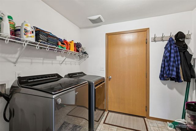 6240 SW Old Clifton Road, Port Orchard, WA 98367